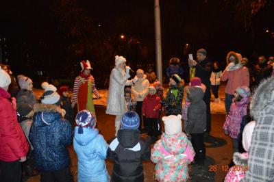 Новогодняя елка 2014 на улице