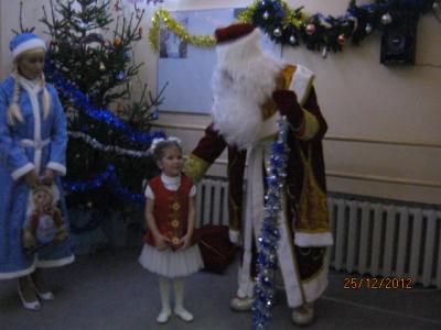 Новогодняя елка в клубе