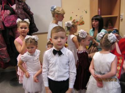 Новогодняя елка в клубе