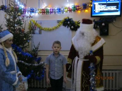 Новогодняя елка в клубе