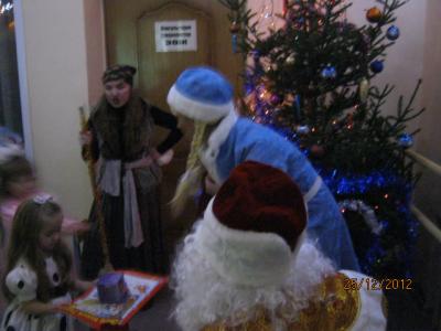 Новогодняя елка в клубе