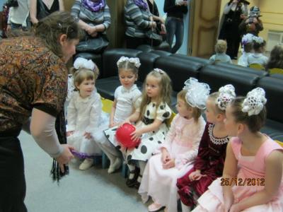 Новогодняя елка в клубе